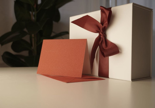 Herkenbaarheid en beleving met kop en schotel bedrukken bij Van Helden Relatiegeschenken