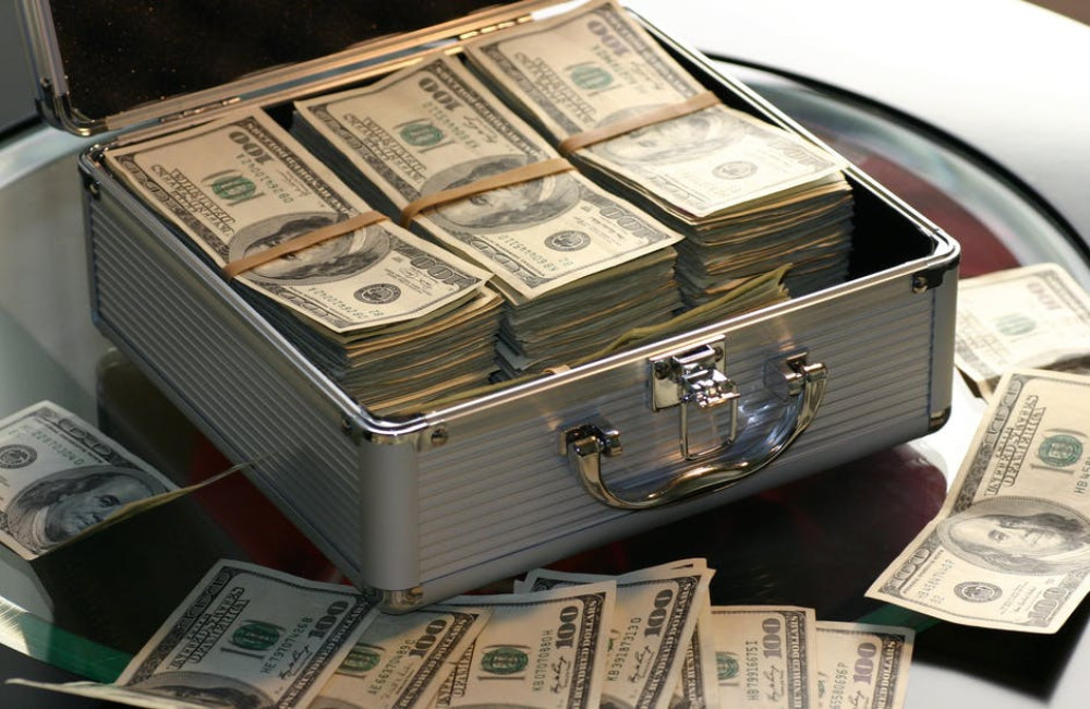 Hoeveel geld moet je reserveren voor belasting als zzp’er?