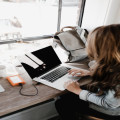 Wat is het verschil tussen een zzp’er en een freelancer?
